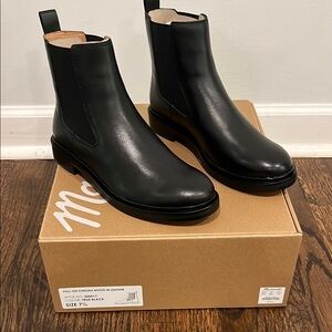 Madewell Pull On Chelsea Boots